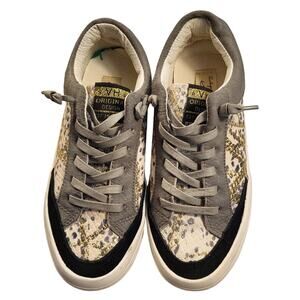 NEW Vintage Havana Spot On Sneaker gray white and gold snake print women size 6